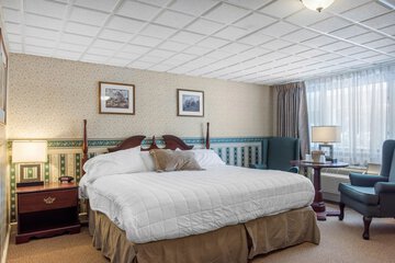 Room 35 of 56