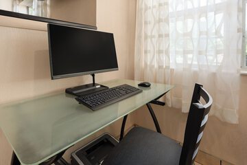 Business Center 52 of 53