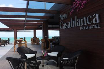 Poolside bar