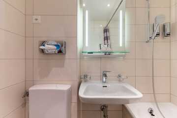 Bathroom sink