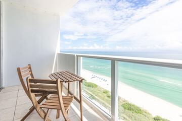 Beach/ocean view