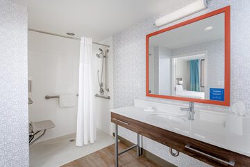 Bathroom shower