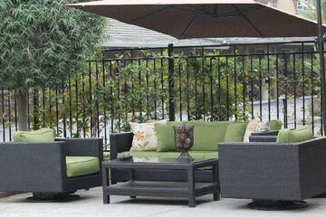 Terrace/Patio 43 of 44