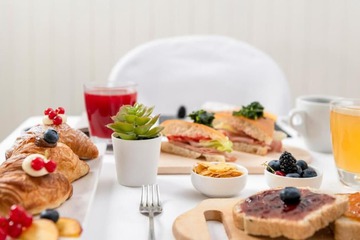 Breakfast meal