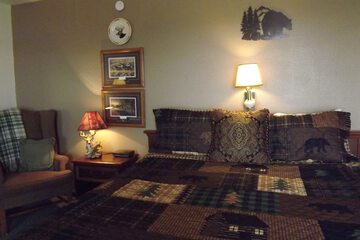 Room 124 of 175