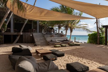 Beach bar