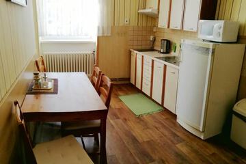 Photo 33