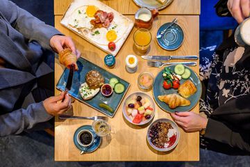 Breakfast area