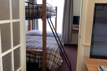 Children's theme room