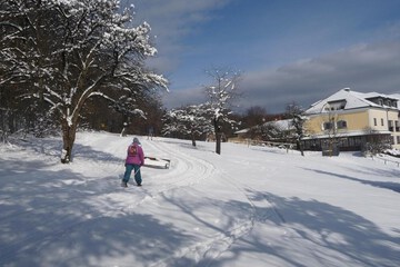 Snow and ski sports