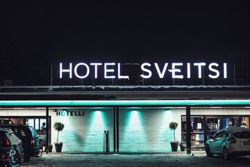 Front of property - evening/night
