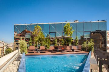 Rooftop pool