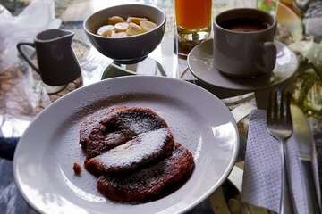 Room service - dining