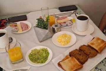 Breakfast meal