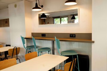 Breakfast area