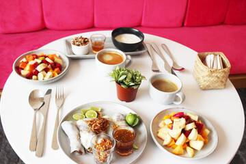 Breakfast meal