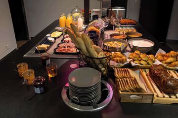 Breakfast area