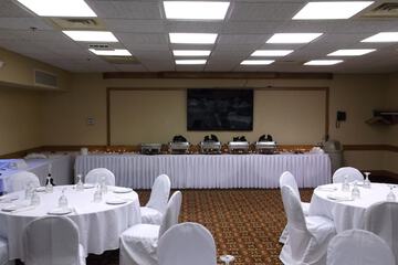 Ballroom/Hall 20 of 23