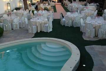 Pool waterfall