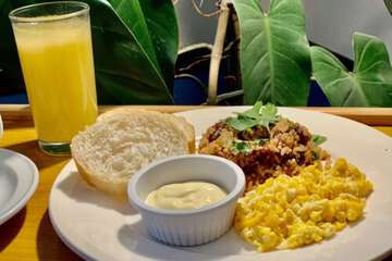 Breakfast meal