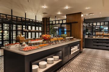 Breakfast area