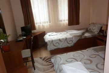 guest_rooms