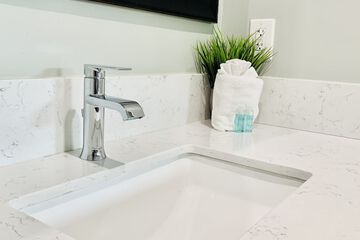 Bathroom sink