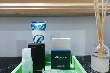 Bathroom amenities