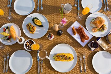 Breakfast meal