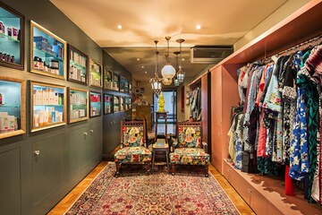 Gift shop