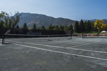 Tennis court