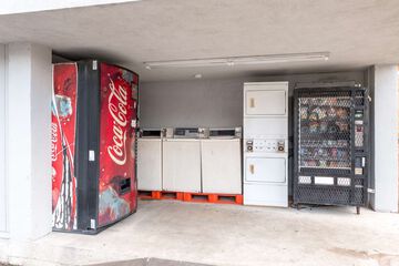Vending machine