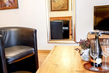 guest_rooms