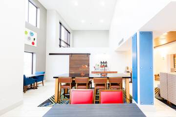 Breakfast/Coffee Service 17 of 25