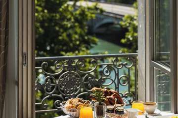 In-room dining