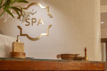Spa reception