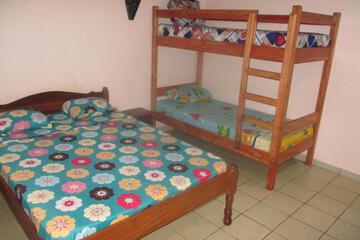 Photo 33