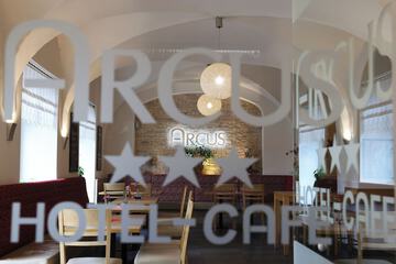 Cafe