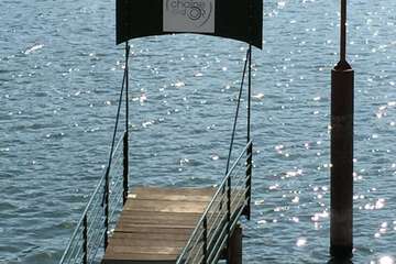 Dock