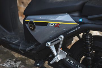 Scooter/moped
