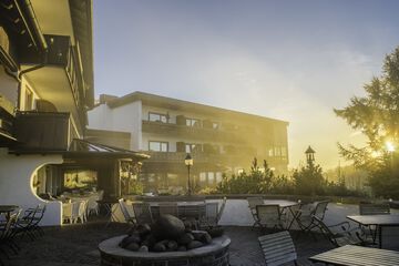 Sundeck