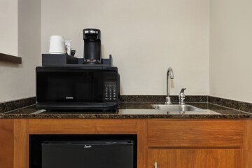 Mini-refrigerator