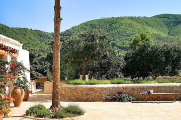Hill View