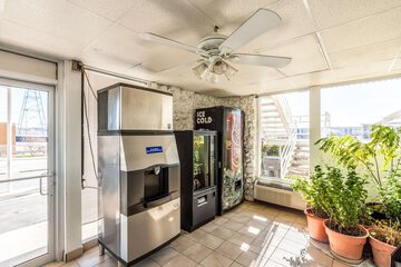 Hotel Interior 8 of 30