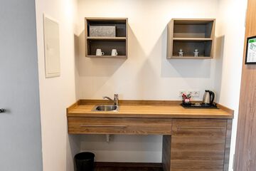Private kitchenette