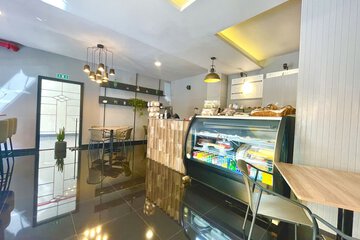 Coffee shop