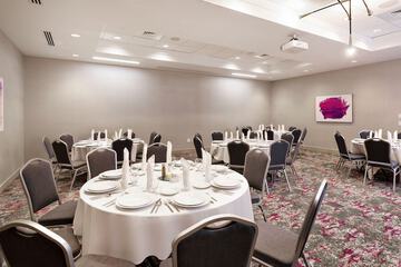 Ballroom/Hall 30 of 33