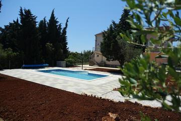 Photo 38