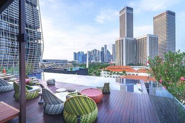 Rooftop pool