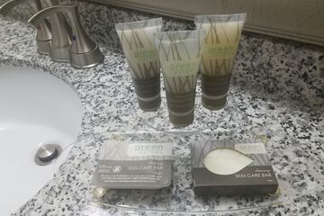 Bathroom amenities